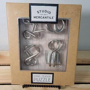 Studio Mercantile 4 Pk Mind Teaser Puzzles - NEW / SEALED